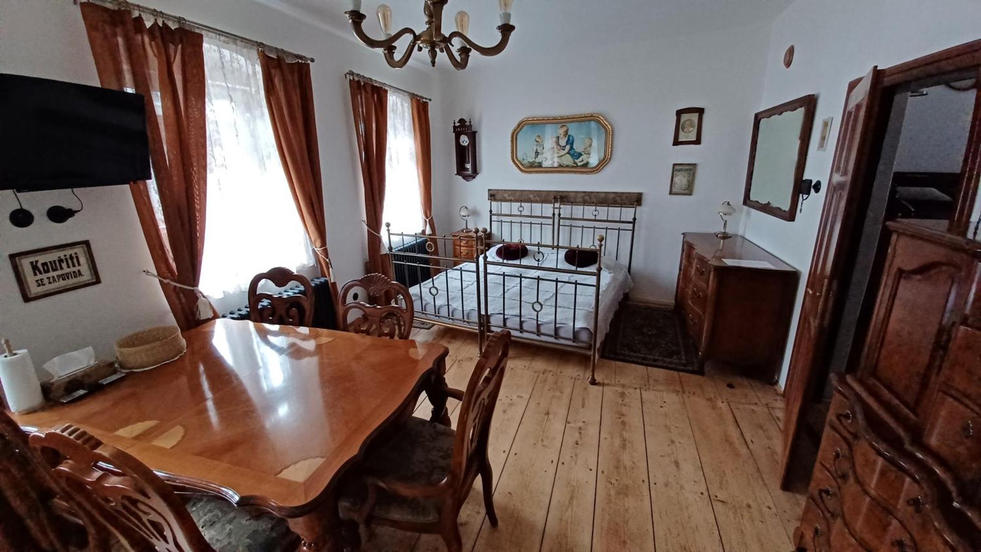 Zlatá léta - apartmánový dům Jáchymov Exterior foto
